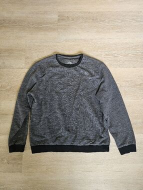 Men's Van Heusen Pullover Sweater - Size Large